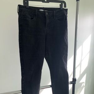 Old Navy black pop icon skinny jeans EUC size 10